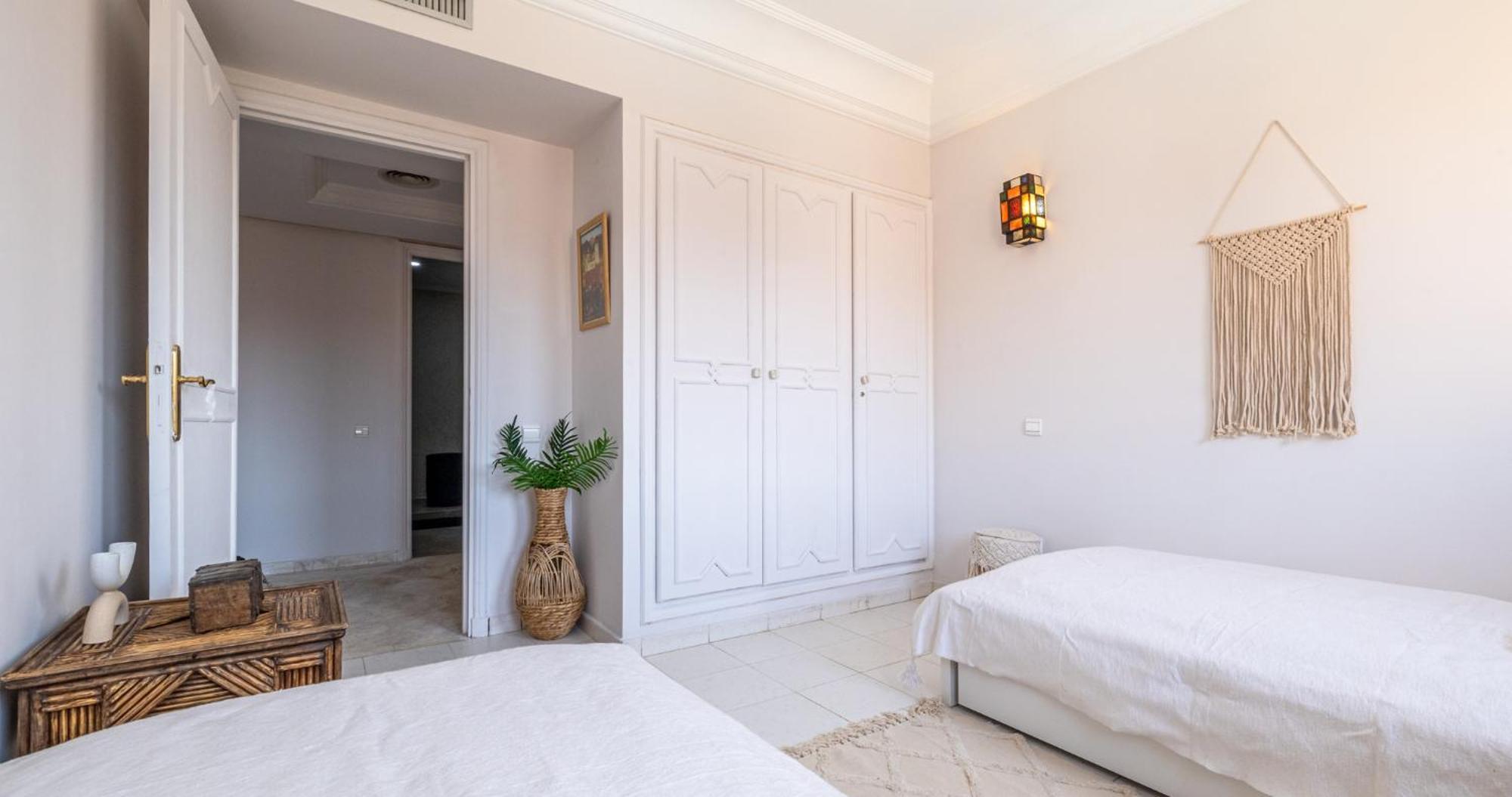 Charming 2-bed Oasis Pool View Appartamento Marrakesh